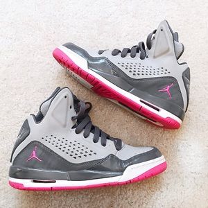 jordan flight pink